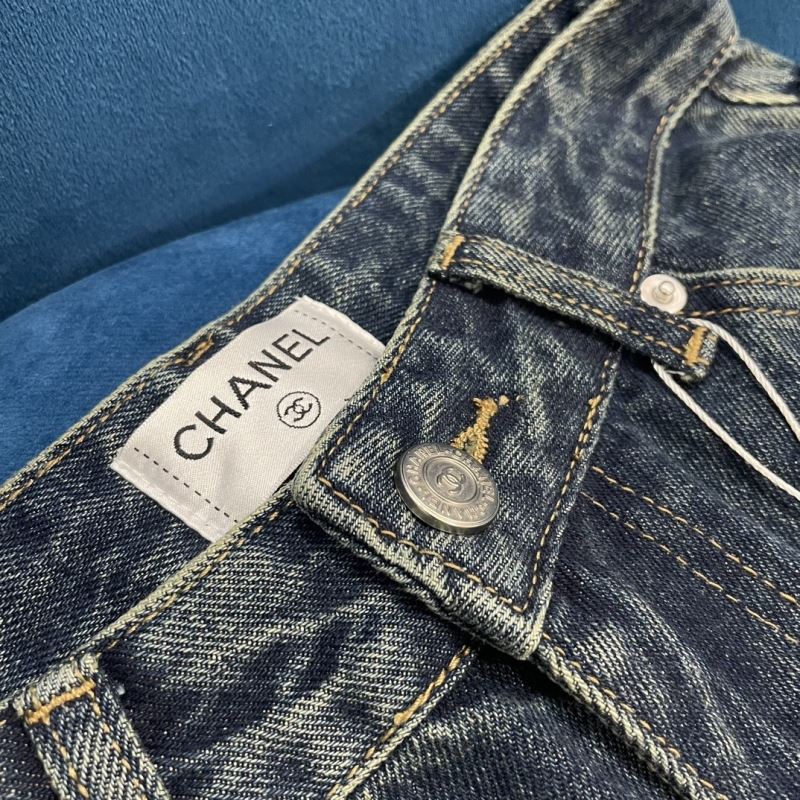 Chanel Jeans